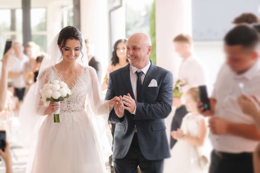 6 Loving Prayers for a Daughter's Wedding